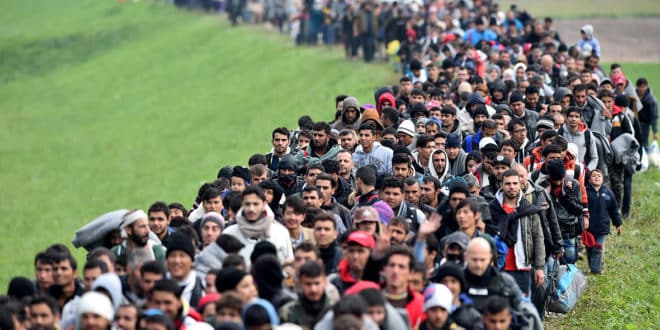 https://www.lebigdata.fr/wp-content/uploads/2018/01/migrants-big-data-refugies-660x330.jpg