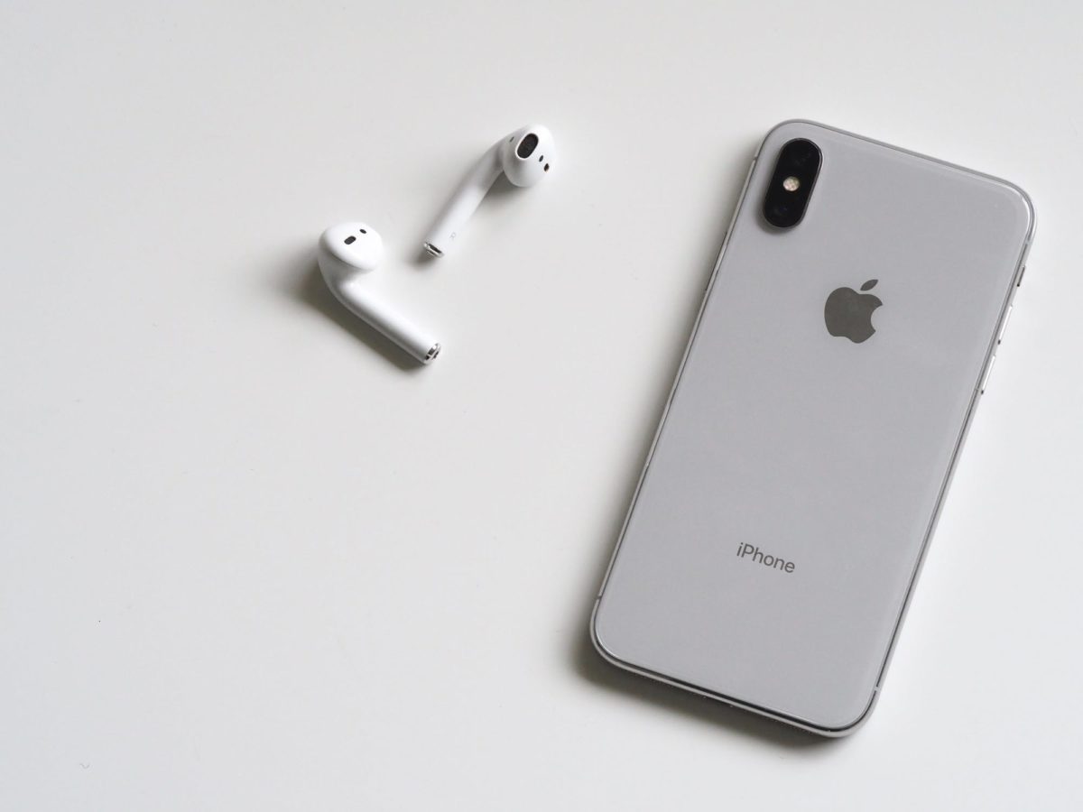 iPhone : les applis envoient vos données à des trackers pendant la nuit
