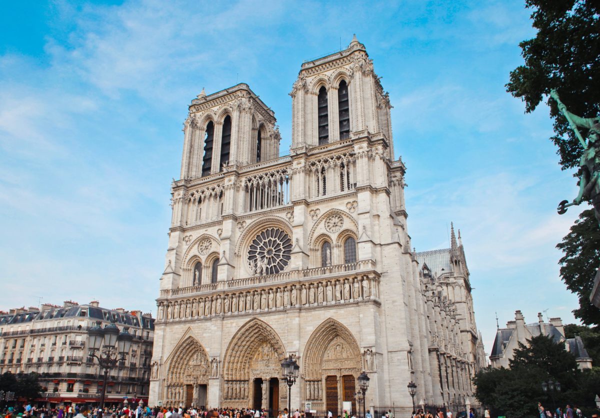 Microsoft crée une base de données ouverte pour restaurer Notre-Dame