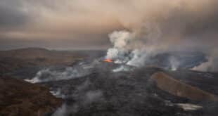 Volcan Tonga Eruption