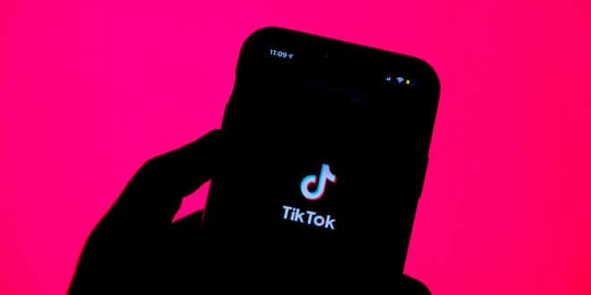 tiktok generateur images ia greenscreen ai