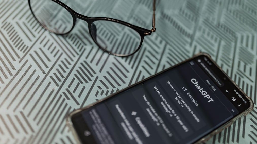 Apple Bereitet Sein Eigenes Chatgpt Vor, Um Mit Meta, Microsoft Und Google Gleichzuziehen 2 Apple Verlässt Sich Bei Der Entwicklung Seiner Eigenen Generativen Ki-Lösung Auf Chatgpt