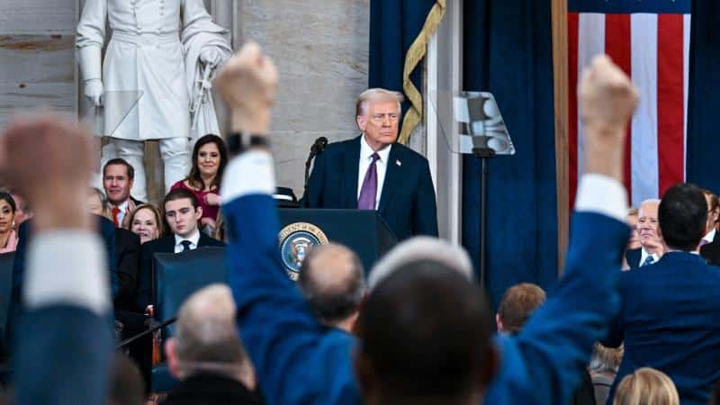 Facebook
Donald Trump
Abonnement automatique