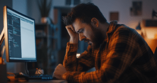 Un développeur frustré et contrarié.