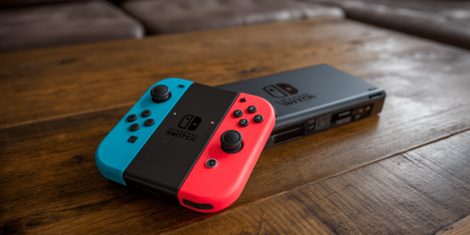 Joy-con Switch 2 sur une table