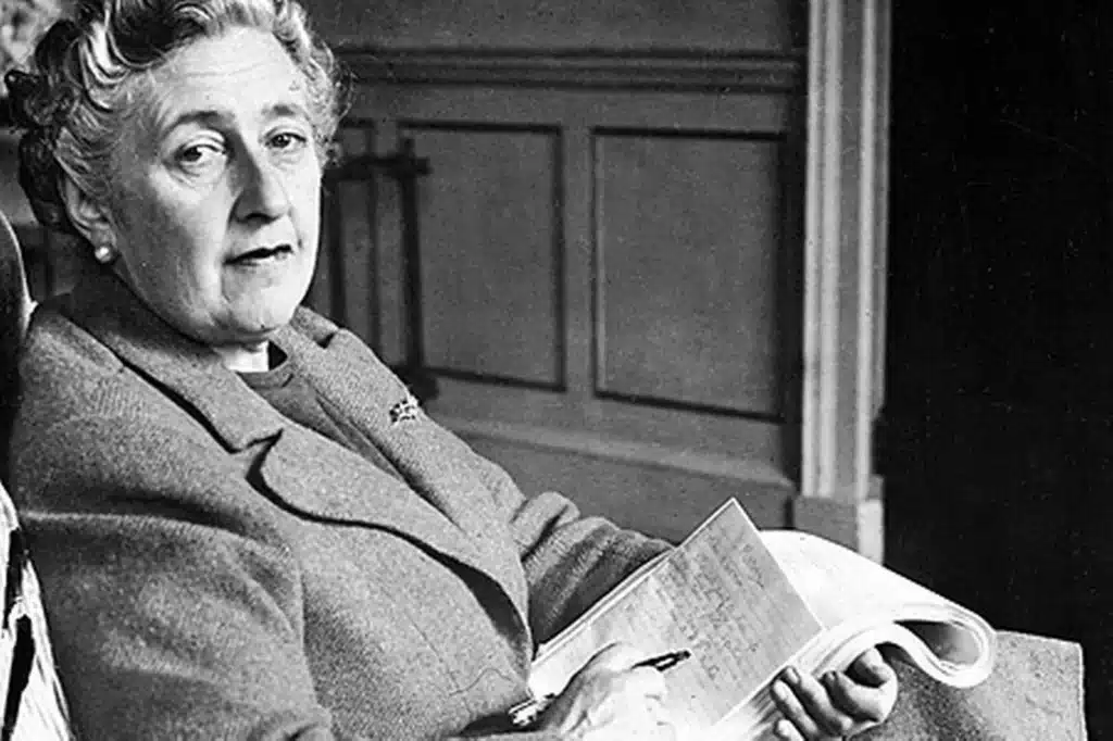 Agatha Christie donne cours en ligne… depuis l'au-delà