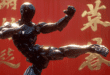 Un robot Lingxi X2 qui fait des gestes Kung-Fu