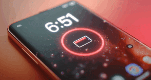 Un écran de téléphone montrant l'état de la batterie