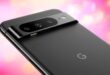 Un smartphone Google Pixel gris équipé de trois capteurs photo et d’un capteur de température sous le flash