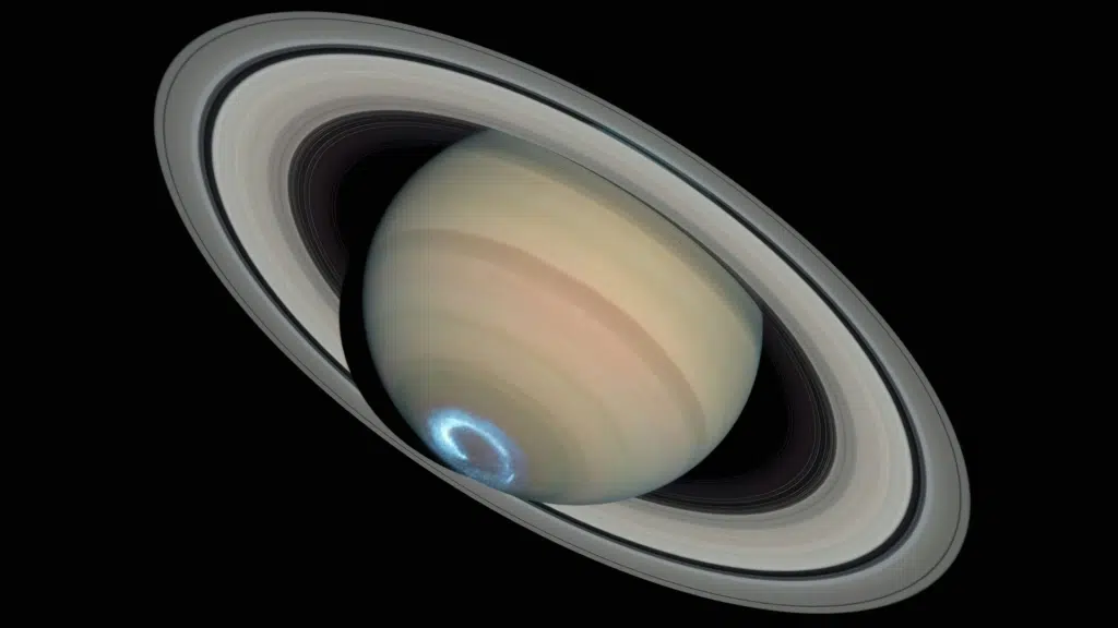 Flash capté sur Saturne : une comète s’est-elle écrasée ?