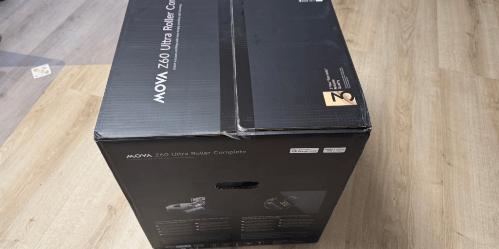 Le MOVA Z60 URC dans sa boîte de livraison