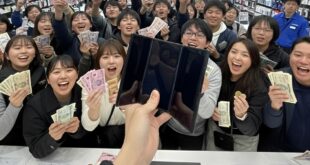 Il coûte une fortune, mais le Z Trifold est déjà en rupture de stock