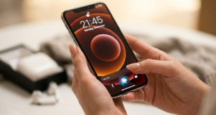 un iPhone affichant Siri