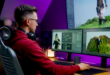 homme illustrant un européen devant un PC utilisant unreal engine