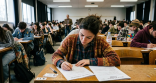 étudiant en plein examen